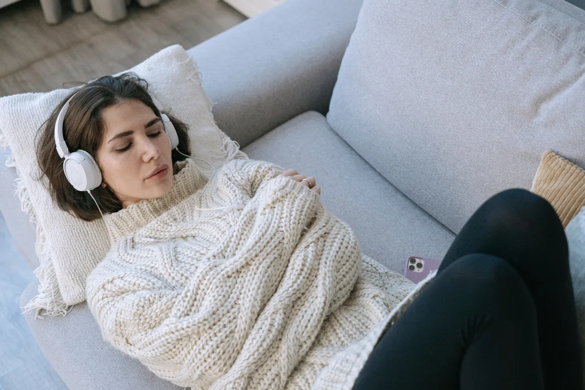 Acomodações sensoriais para uma higiene do sono neurodivergente-friendly.