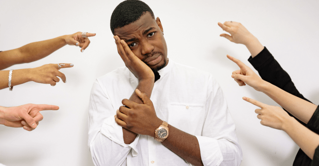 Representação dos danos causados por práticas antiéticas e atitudes corretivas no atendimento psicológico.