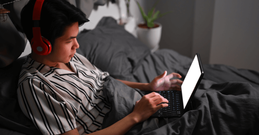 A criação de um santuário sensorial com recursos de acessibilidade como forma de tratar o burnout autista.
